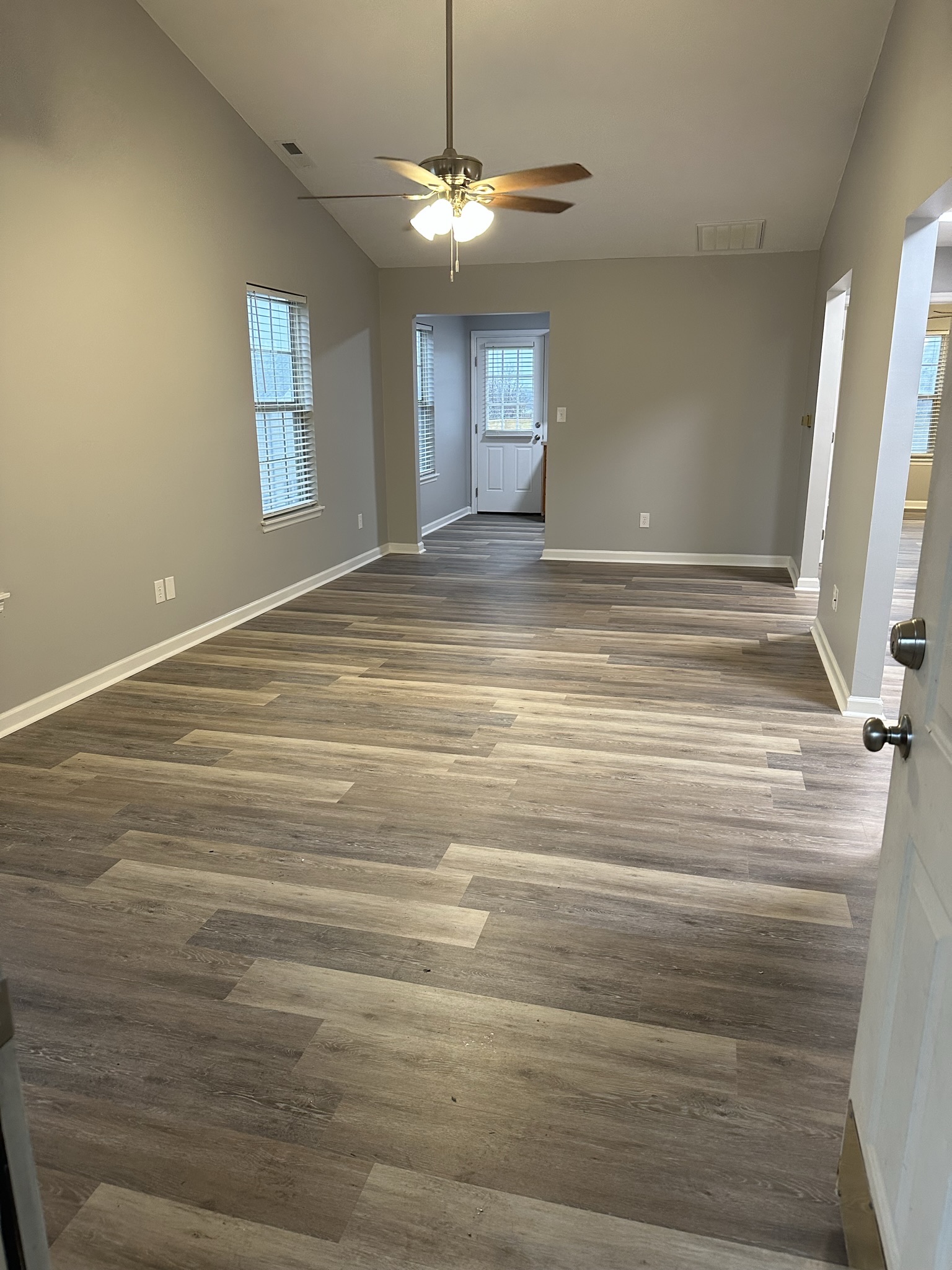 2552 Danielle Lane